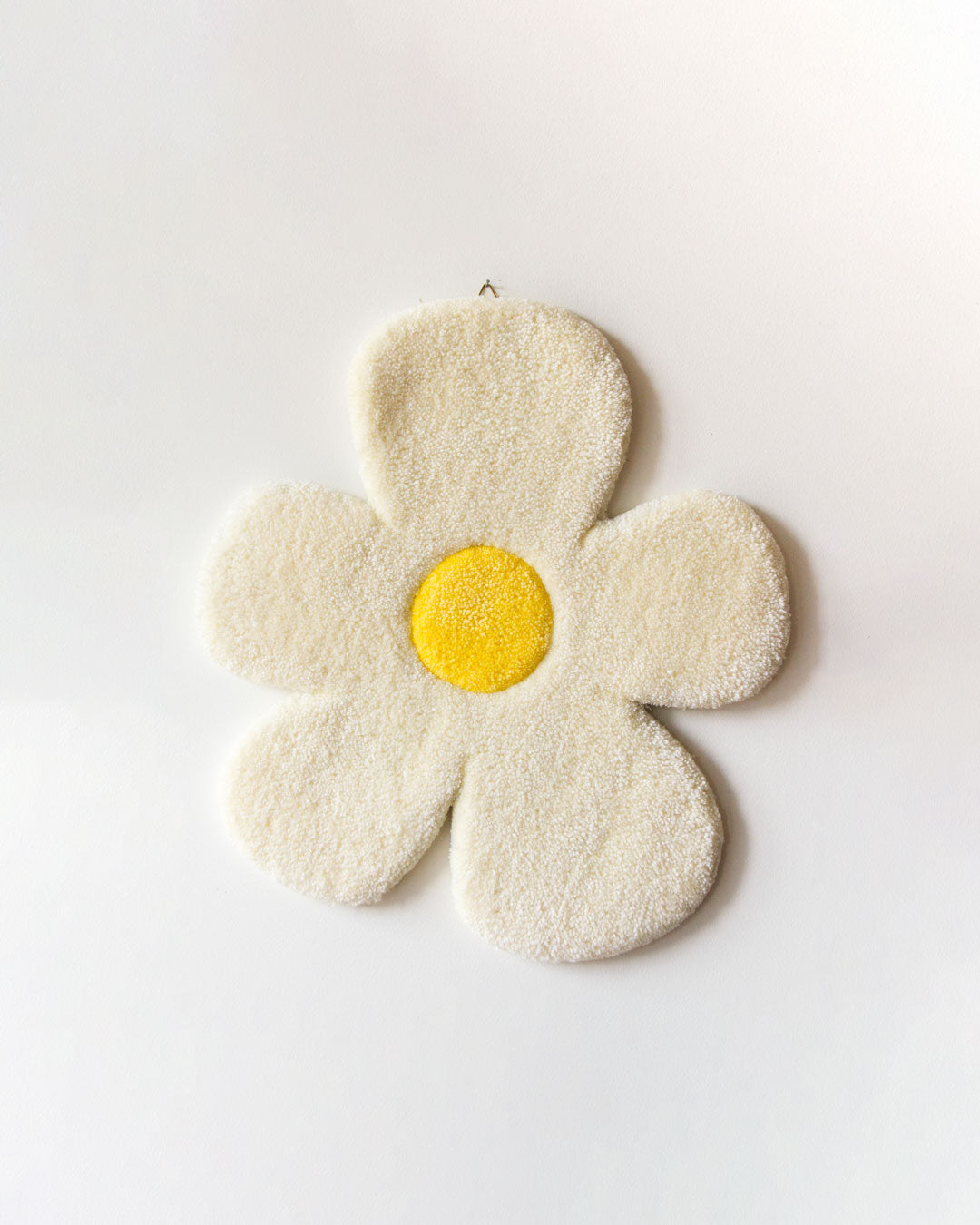 Tufted Flower - White Yellow