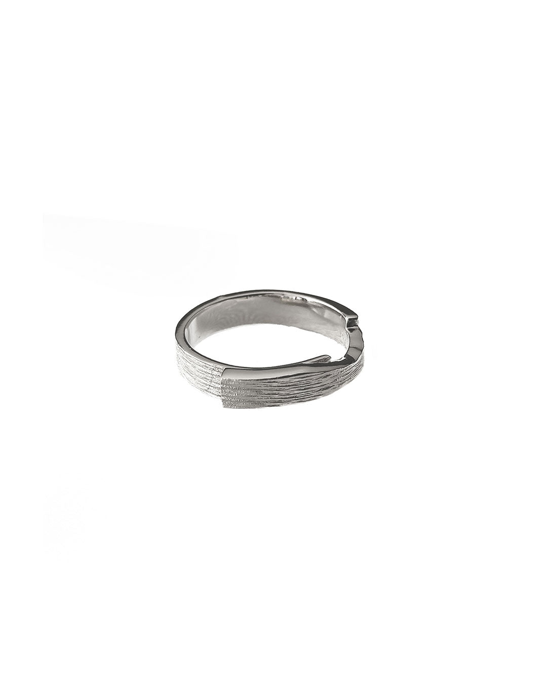I ring textured small